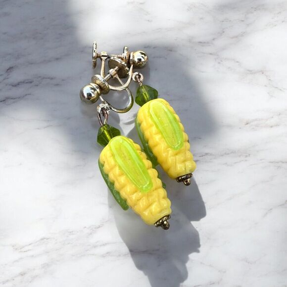 Vintage Glass Corn Necklace & Earrings Set Green Yellow Harvest Theme Vegetable - Picture 4 of 5